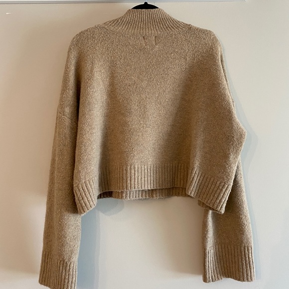 Princess Polly Cropped Turtle Neck - Picture 4 of 4